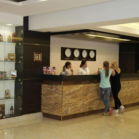 Shirak Hotel Yerevan Exterior photo