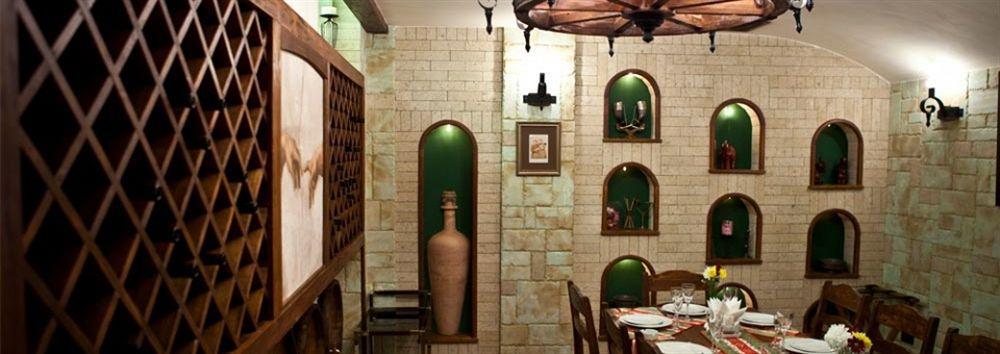 Shirak Hotel Yerevan Exterior photo