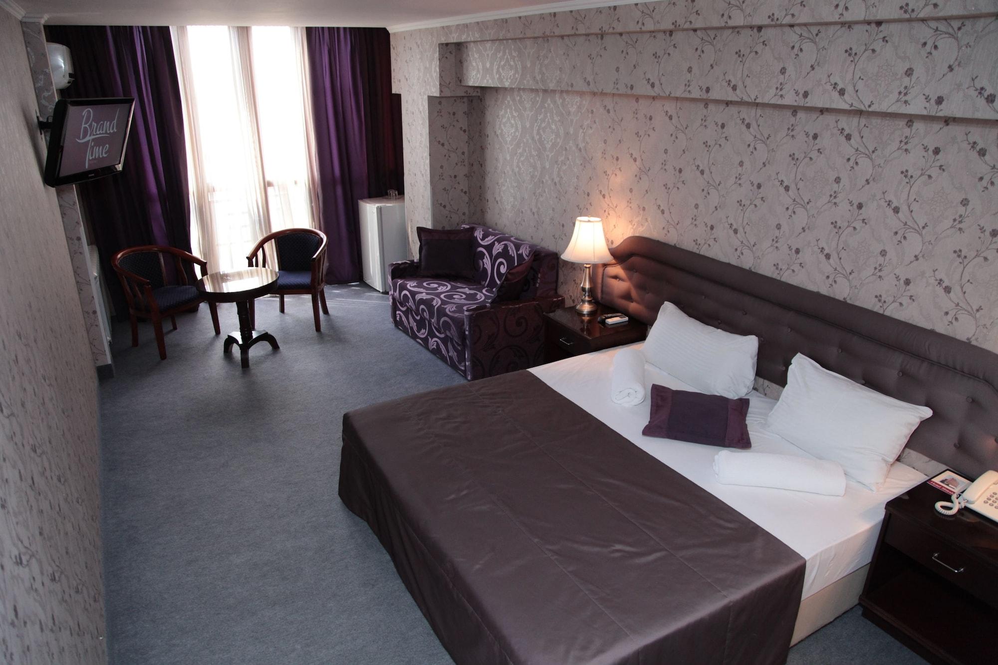 Shirak Hotel Yerevan Exterior photo