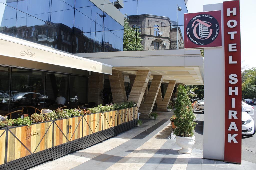Shirak Hotel Yerevan Exterior photo